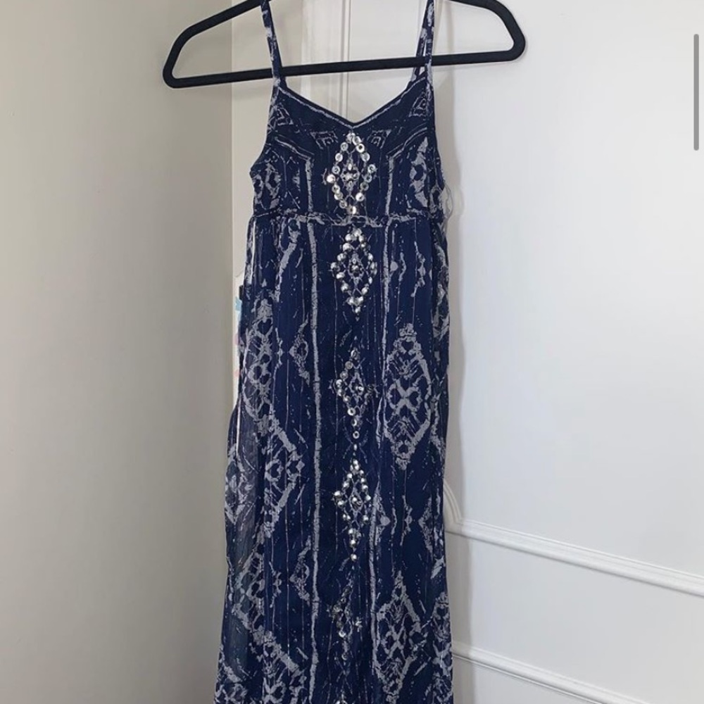 BLUE DRESS